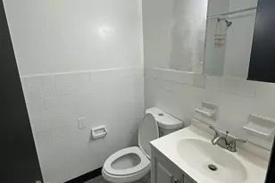 1660 E Main St, Waterbury, CT 06705 - Photo 10