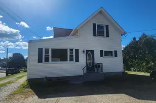 146 Woodland St, Manchester, CT 06042 - Photo 2