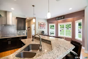 50 Red Oak Dr, Killingly, CT 06239 - Photo 10