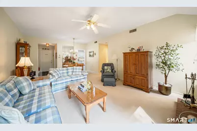 9 Heritage Circle #A, Southbury, CT 06488 - Photo 4
