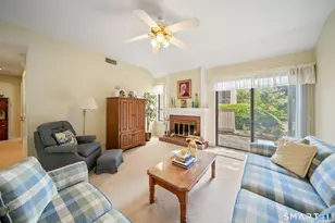 9 Heritage Circle, Southbury, CT 06488 - Photo 2