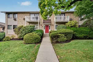180 Glenbrook Rd, Stamford, CT 06902 - Photo 1