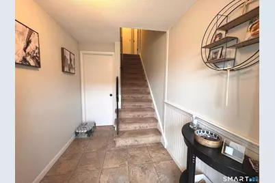 172 Beacon Hill Common #172, Beacon Falls, CT 06403 - Photo 2