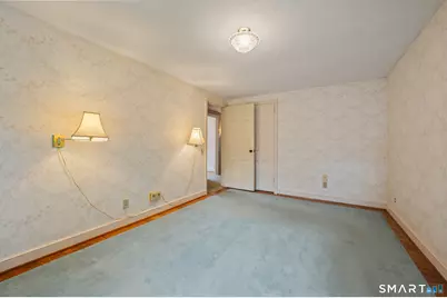 12 Greenhurst Road, West Hartford, CT 06107 - Photo 16