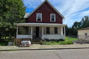17 Daniel St, Norwich, CT 06360 - Photo 1