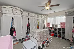 127 Harbour Close Close, New Haven, CT 06405 - Photo 26