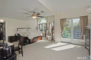 127 Harbour Close Close, New Haven, CT 06405 - Photo 34