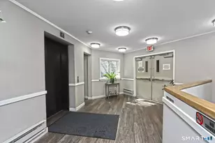 127 Harbour Close Close, New Haven, CT 06405 - Photo 10