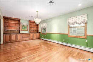14 Ivy Ln, Danbury, CT 06811 - Photo 18