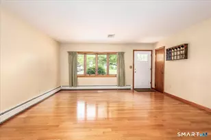 14 Ivy Ln, Danbury, CT 06811 - Photo 6