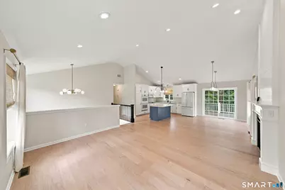 120 Circlewood Drive, Berlin, CT 06037 - Photo 14