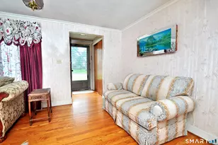 474 Fern St, West Hartford, CT 06107 - Photo 4