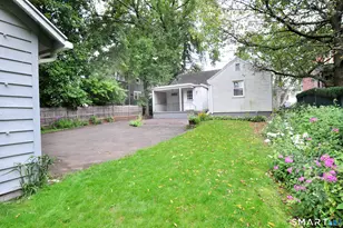 474 Fern St, West Hartford, CT 06107 - Photo 30