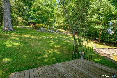 1 Hayestown Heights, Danbury, CT 06811 - Photo 24