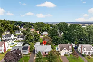 304 Davis St, Hamden, CT 06517 - Photo 34