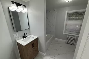 110 Derby Ave, Derby, CT 06418 - Photo 8