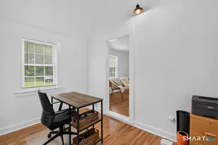 888 Racebrook Rd, Orange, CT 06477 - Photo 8