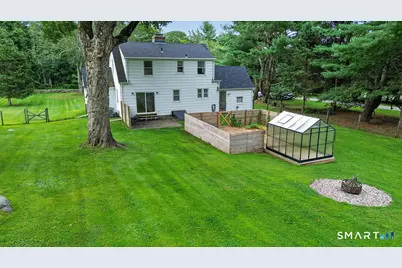 888 Racebrook Road, Orange, CT 06477 - Photo 30