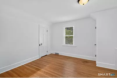 888 Racebrook Road, Orange, CT 06477 - Photo 24