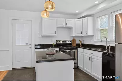 888 Racebrook Road, Orange, CT 06477 - Photo 14