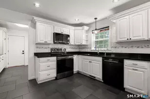 141 Briar Hill Rd, Groton, CT 06340 - Photo 4