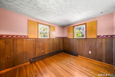 17 Queen Street, Enfield, CT 06082 - Photo 14