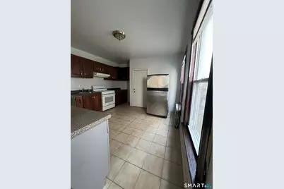 980 Howard Avenue, Bridgeport, CT 06605 - Photo 4
