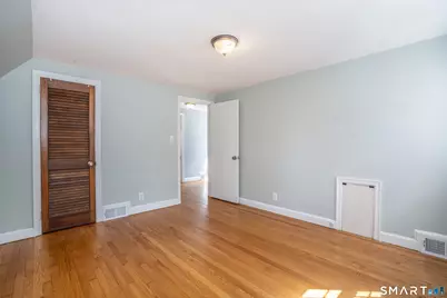 24 Colonial Street, West Hartford, CT 06110 - Photo 20