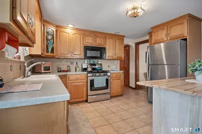 24 Russell Street, Naugatuck, CT 06770 - Photo 8
