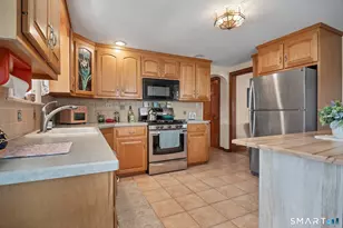 24 Russell St, Naugatuck, CT 06770 - Photo 8