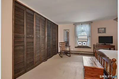 24 Russell Street, Naugatuck, CT 06770 - Photo 18