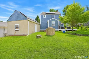 383 Fiske Ave, Bridgeport, CT 06606 - Photo 4