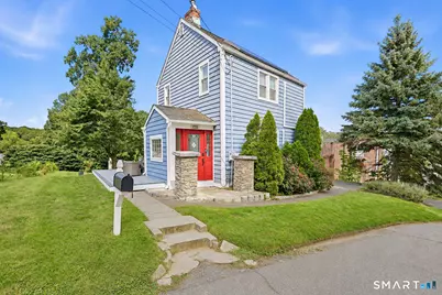 383 Fiske Avenue, Bridgeport, CT 06606 - Photo 2