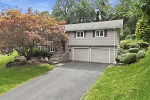 263 Preston St, Windsor, CT 06095 - Photo 2