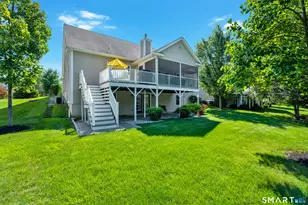 10 Crest View Dr, Middlefield, CT 06481 - Photo 34