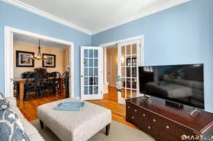 10 Crest View Dr, Middlefield, CT 06481 - Photo 4
