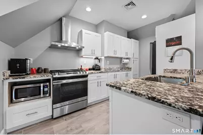 122 Newfield Street #3A, Middletown, CT 06457 - Photo 6