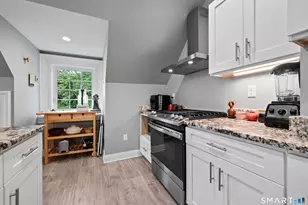 122 Newfield St, Middletown, CT 06457 - Photo 8