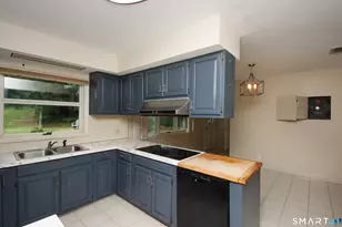 85 Center St, Wolcott, CT 06716 - Photo 12
