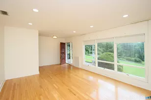 85 Center St, Wolcott, CT 06716 - Photo 4