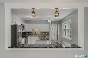 45 Mansfield Rd, New London, CT 06320 - Photo 10