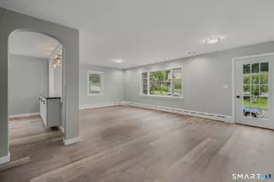45 Mansfield Rd, New London, CT 06320 - Photo 18