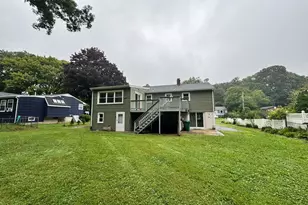 9 Fulmore Dr, Waterford, CT 06385 - Photo 2