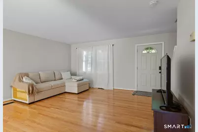 124 Lakeside Drive #107, Bristol, CT 06010 - Photo 2