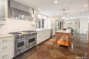 523 Brookside Rd, New Canaan, CT 06840 - Photo 10