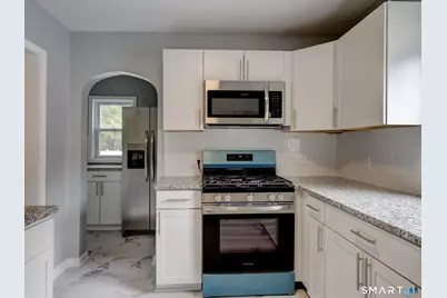 67 Putnam Street, Bristol, CT 06010 - Photo 10