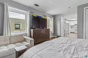 46 S Cherry St, Wallingford, CT 06492 - Photo 8