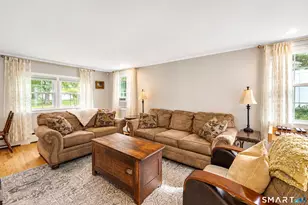 11 Trumbull Dr, Wallingford, CT 06492 - Photo 14