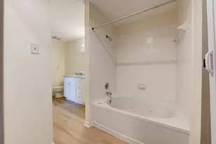 31 High St, East Hartford, CT 06118 - Photo 18