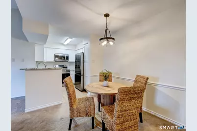 31 High Street #5307, East Hartford, CT 06118 - Photo 6